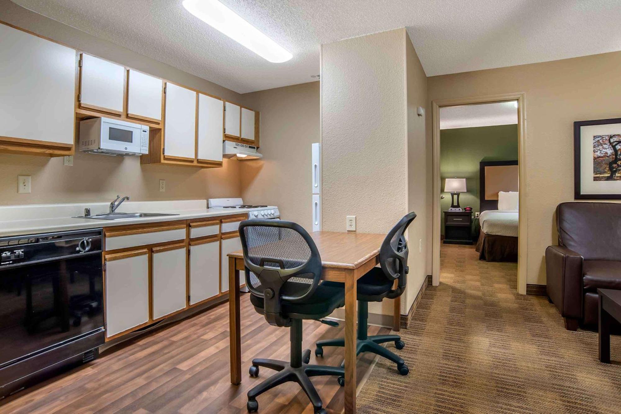 Extended Stay America Suites - Oklahoma City - Northwest Bagian luar foto